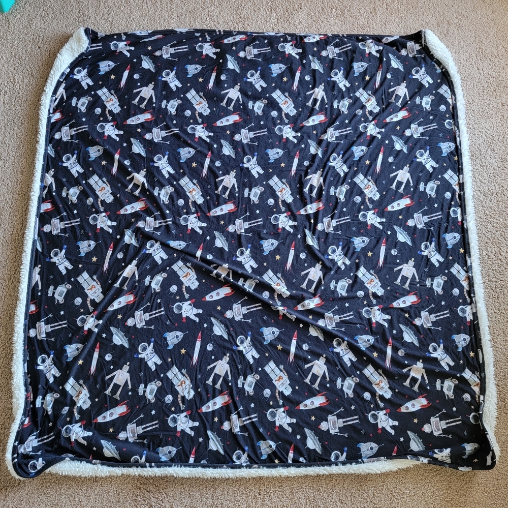 Little Bum Bums I Need Space Plush Blanket